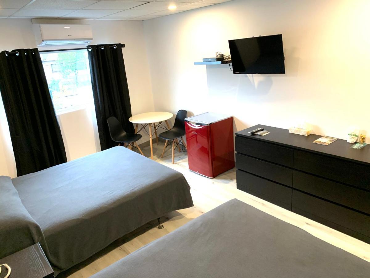 Hotel St-Alexis Saint-Raymond Luaran gambar